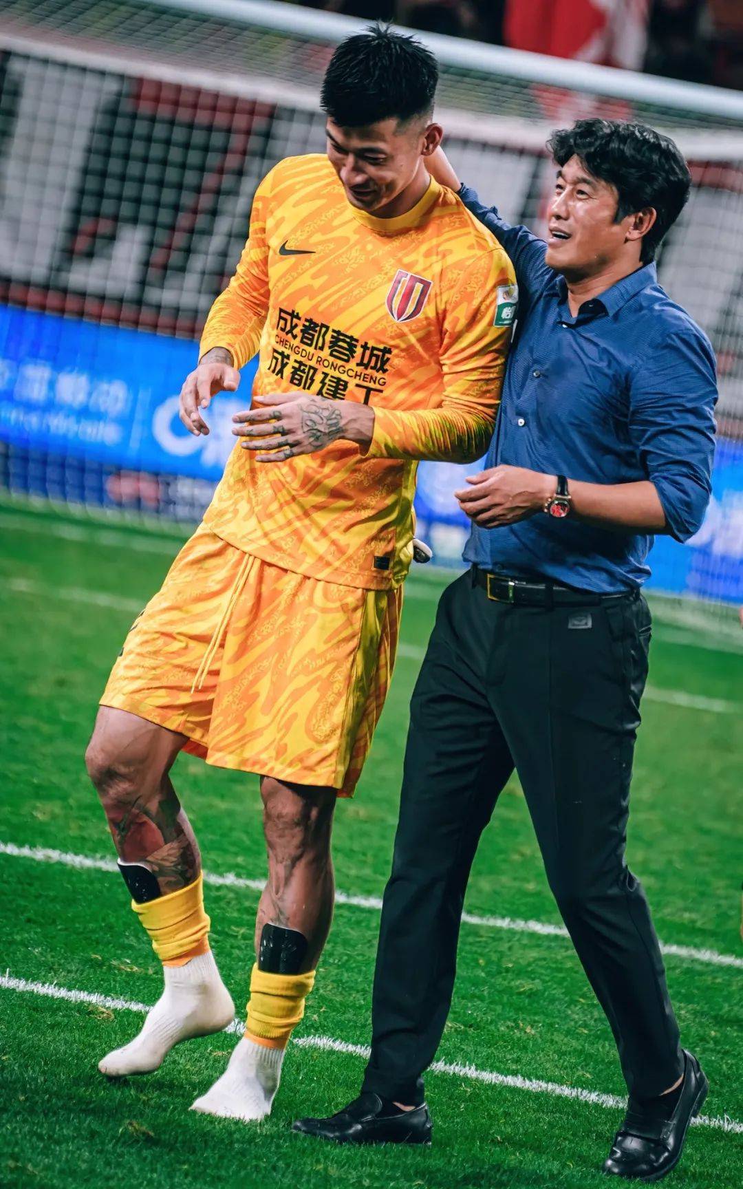 现实且艰难 现实且艰难