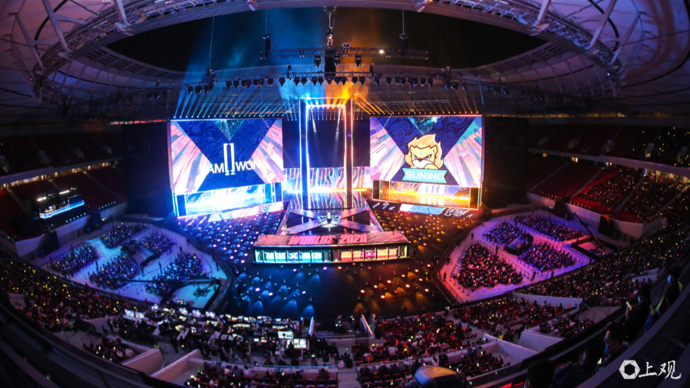 竞争激烈的 竞争激烈的