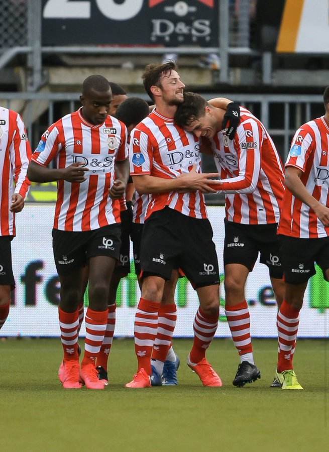 积分榜的走 积分榜的走